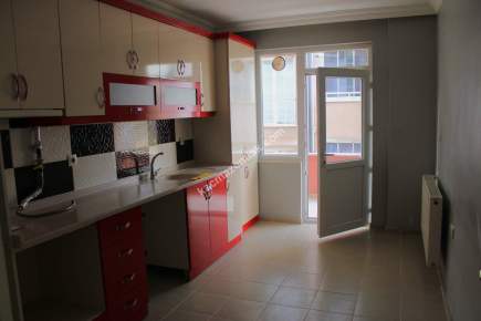 Bahçelievler Mah. Merkezi Konumda Satılık 3+1 Daire 13