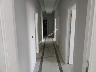 İnegöl Akhisar Mah Satılık Site İçi Havuzlu Sıfır Daire 24