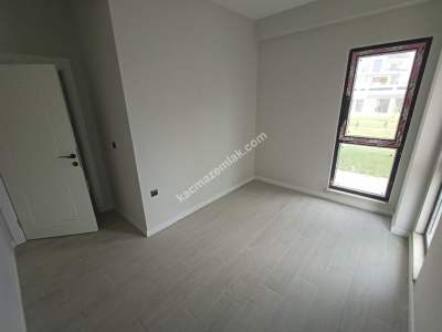 İnegöl Akhisar Mah Satılık Site İçi Havuzlu Sıfır Daire 12