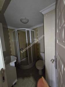 Avp. Mah.bursa Caddesi Üzerinde Satılık Dubleks (4+1) 11