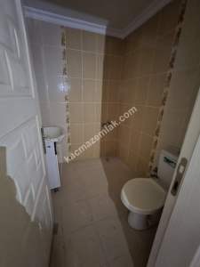 Avp. Mah.bursa Caddesi Üzerinde Satılık Dubleks (4+1) 1