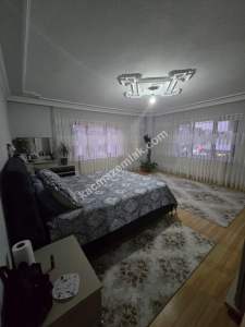 Bursa Caddesi Üzerinde Satılık Kat İrtifaklı (3+1)Daire 14