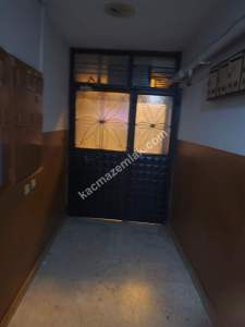 Bursa Caddesi Üzerinde Satılık Kat İrtifaklı (3+1)Daire 26