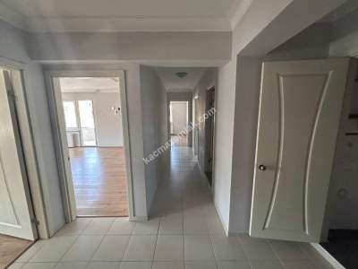 Nilüfer Balat-Ahmet Yesevi De Satılık 3+1 Ara Kat Daire 13