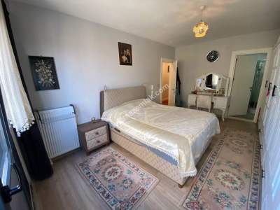 Nilüfer Barış Ataevler Mah Satılık Sitede Havuzlu Daire 19