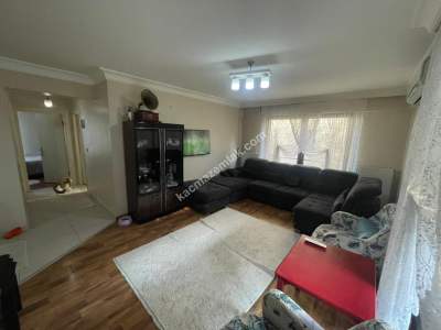 Nilüfer Beşevler Mah Satılık Asansörlü Ara Kat Daire 7