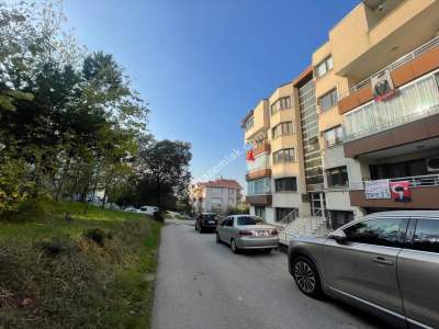 Nilüfer Beşevler Mah Satılık Asansörlü Ara Kat Daire 18