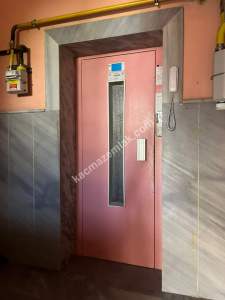 Beşevler/Konak Mah. Merkezi Konumda Bakımlı 3+1 Satılık 27