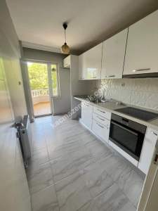 Beşevler/Konak Mah. Merkezi Konumda Bakımlı 3+1 Satılık 13