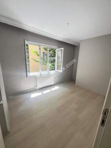 Beşevler/Konak Mah. Merkezi Konumda Bakımlı 3+1 Satılık 24