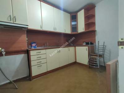 Osmangazi Ortapazar Cad Tophanede Satılık 3+1 Daire 5