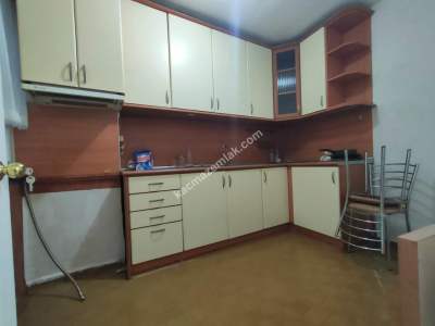 Osmangazi Ortapazar Cad Tophanede Satılık 3+1 Daire 4