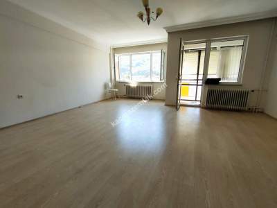 Osmangazi Ortapazar Cad Tophanede Satılık 3+1 Daire 20