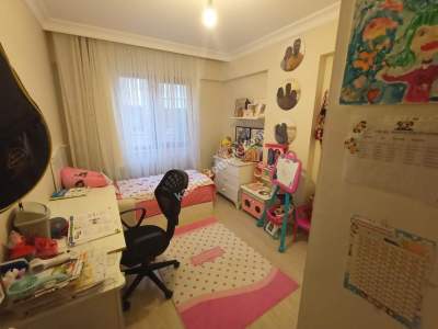 Osmangazi Cumhuriyet Mah Satılık 3+1 Bakımlı Daire 6