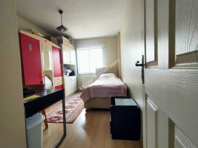 Osmangazi Yunuseli Toki De Satılık 3+1 Ara Kat Daire 26