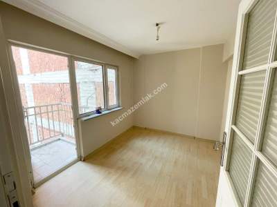 Bursa Osmangazi Merkezde Satılık 2+1 Daire 13