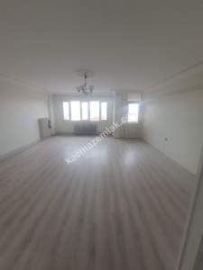 Osmangazi İlçe Zafer Atıcılar Mah Satılık 2+1 Daire 29