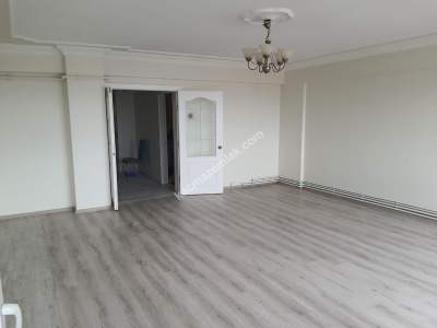 Osmangazi İlçe Zafer Atıcılar Mah Satılık 2+1 Daire 26