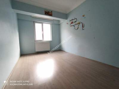 Bursa Yıldırım Bağlaraltı Satılık 3+1 Ara Kat Daire 26