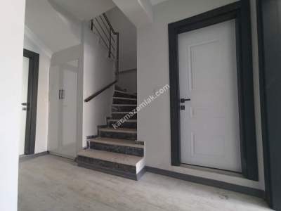 Bursa Yıldırım Demetevlerde Satılık 4+1 Sıfır D.daire 14