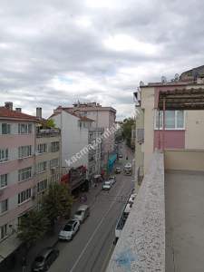 İncirli Caddesinde Geniş Teraslı 2+1 Daire 19