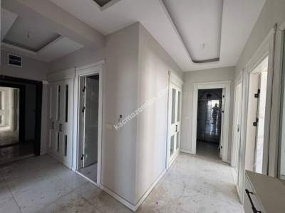 Diyarbakır Yenişehir 450 Evler Site 2+1 Satılık Daire 7