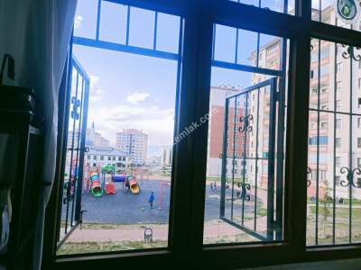 Erzurum Palandöken Tokide 4+1 170 M2 Satılık Daire 5