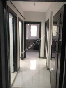 Kaçmaz'dan Zafer Mah. 2+0 Daire 4