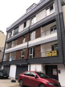 Kaçmaz'dan Zafer Mah. 2+0 Daire 2