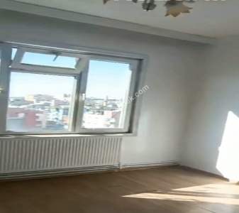 İnönü Cadde Üstünde Çok Uygun 2+1 Asansörlü Daire 2