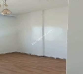 İnönü Cadde Üstünde Çok Uygun 2+1 Asansörlü Daire 5