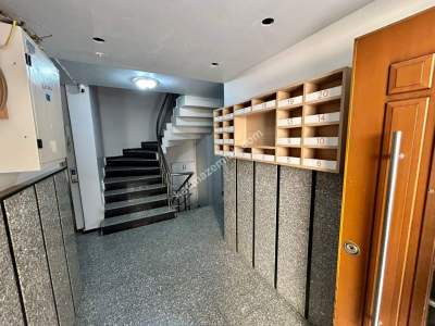 Ataşehir Esatpaşa Site İçinde 1+1 Ayrı Mutfak Daire 4