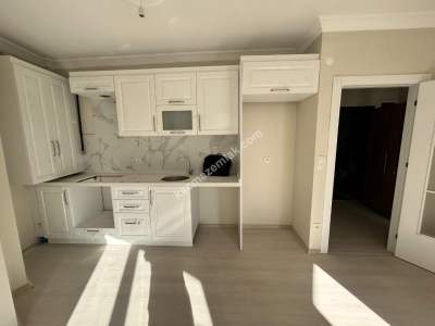 Esatpaşa 2.Kat 2+1 75 M2 Açık Mutfak Balkonlu Sıfır 4