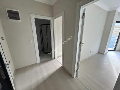 Esatpaşa 2.Kat 2+1 75 M2 Açık Mutfak Balkonlu Sıfır 12