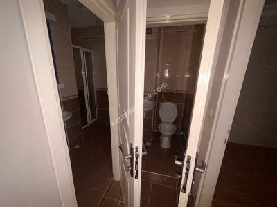 Esatpaşa 2.Kat Asansörlü 3+1 120M2 Geniş-Kullanışlı 35