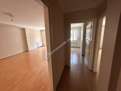 Esatpaşa 2.Kat Asansörlü 3+1 120M2 Geniş-Kullanışlı 8