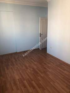 Ataşehir İçerenköyde Şerefiyeli Adalar Manzaralı Daire 3