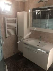 Ataşehir İçerenköyde Şerefiyeli Adalar Manzaralı Daire 9