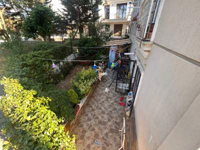 Örnek Mah Bahçe Katı 2+1 A.mutfak 70 M2 12 Yaşında 40