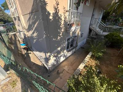 Örnek Mah Bahçe Katı 2+1 A.mutfak 70 M2 12 Yaşında 36