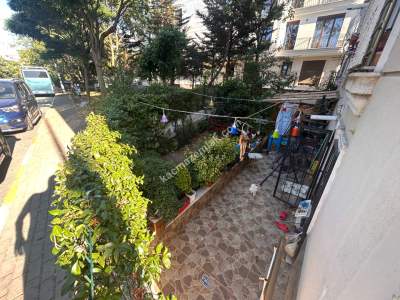 Örnek Mah Bahçe Katı 2+1 A.mutfak 70 M2 12 Yaşında 39