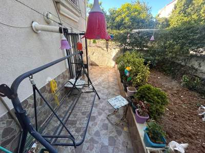 Örnek Mah Bahçe Katı 2+1 A.mutfak 70 M2 12 Yaşında 9