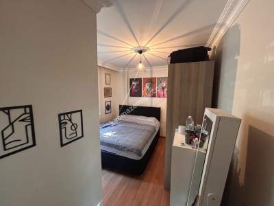 Örnek Mah Bahçe Katı 2+1 A.mutfak 70 M2 12 Yaşında 23