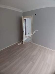 Avcılar Üniversite Mh E-5 Çok Yakın 1+1 Bahçeli Daire 4