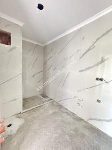 Çekmeköy Merkez'de Ebeveyn Banyolu Otoparklı 3+1 Sıfır 13