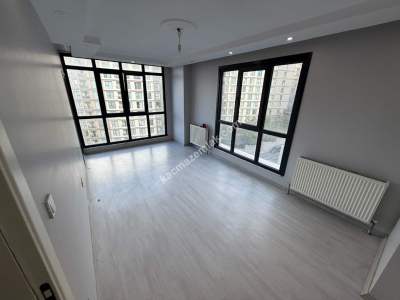 Butik Site'de 2+1 85 M2 3.Kat Balkonlu Kapalı Otopark 6