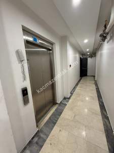 Petek Park Evlerinde 2+1 100 M2 7.Kat Şehir Manzaralı 24