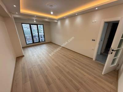 İslambey Cad 250 M. 2+1 90 M2 Sıfır Asansörlü 1. Kat 2