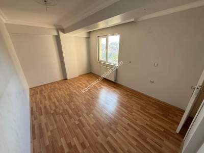 İslambey Mah'da 2+1 100 M2 1.Kat 15 Yıllık Çift Cephe 12