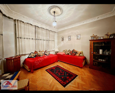 Piyer Loti Caddesi Yatırımlık & Oturuma Uygun 2+1 Daire 5